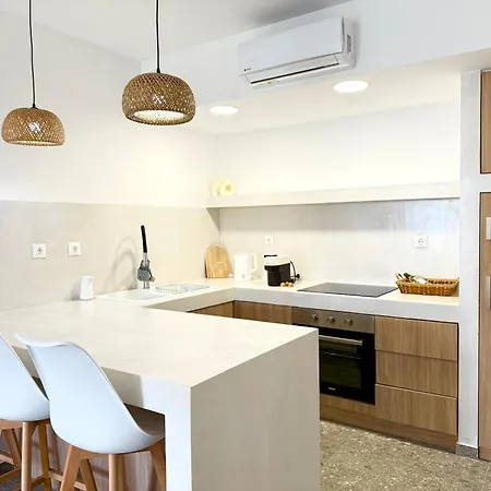 Sakellis 2- Steps To & Town Kardamena (Kos)