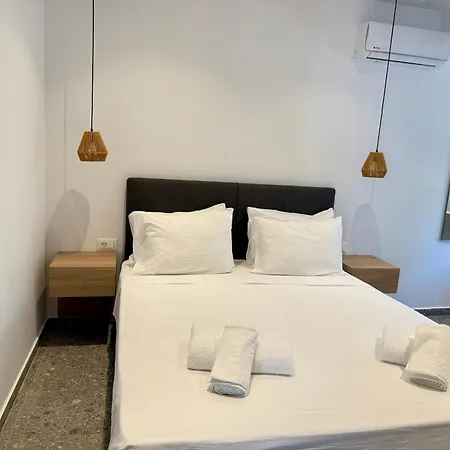 Appartement Sakellis 2- Steps To & Town *