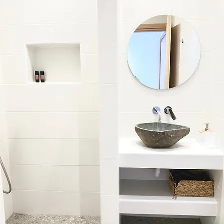 Sakellis 2- Steps To & Town Appartamento *